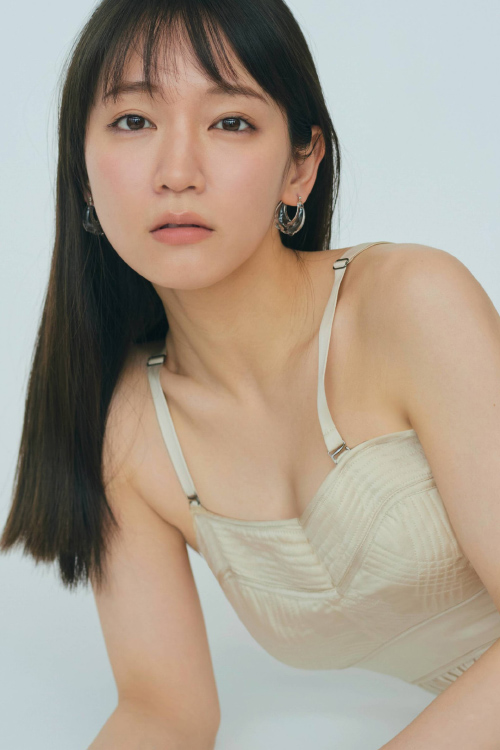 Riho Yoshioka 吉岡里帆, FRIDAY 2021.05.28 (フライデー 2021年5月28日号)