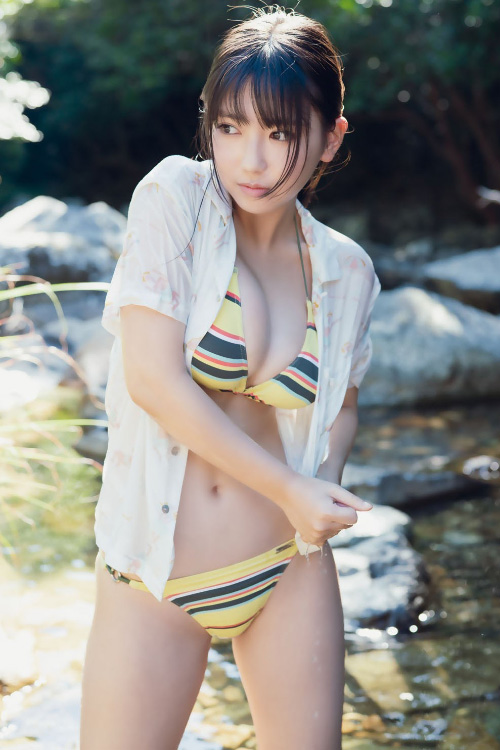 Aika Sawaguchi 沢口愛華, Shonen Magazine 2021 No.43 (週刊少年マガジン 2021年43号)
