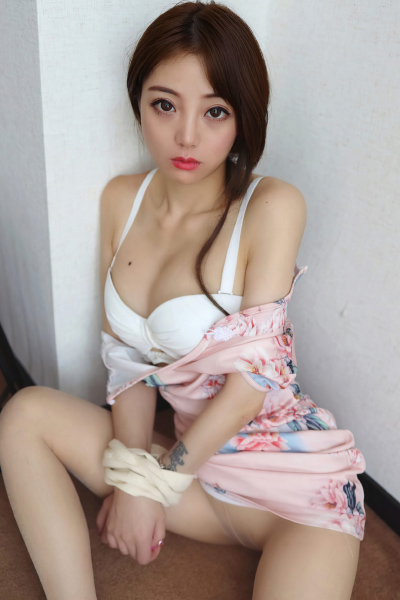 Shiori Konno 紺野栞, Shukan Jitsuwa 2021.03.04 (週刊実話 2021年3月4日号)