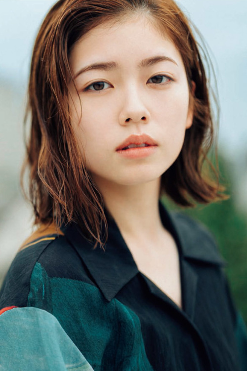 Fuka Koshiba 小芝風花, FLASH 2022.11.01 (フラッシュ 2022年11月1日号)