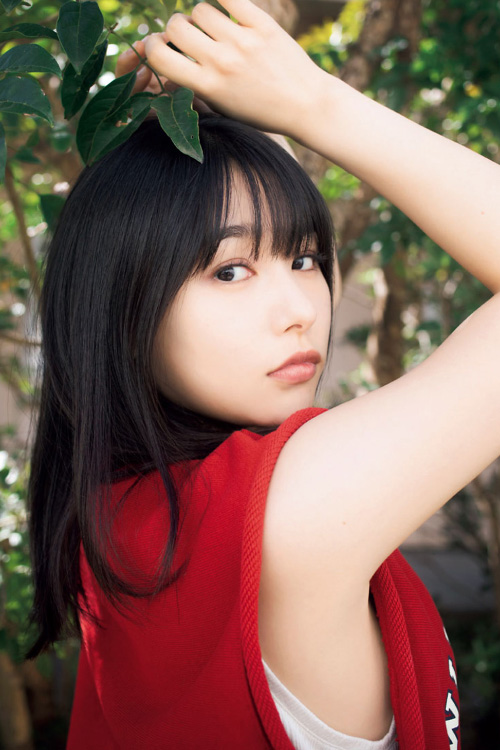 Hinako Sakurai 桜井日奈子, Big Comic Spirits 2021 No.26 (ビッグコミックスピリッツ 2021年26号)