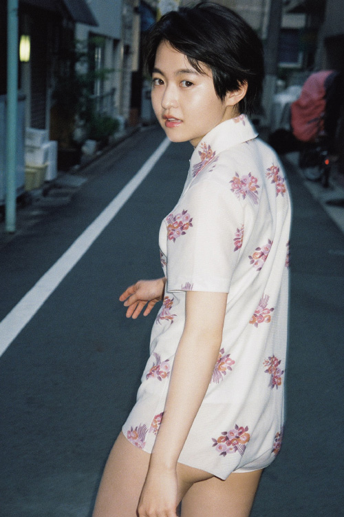 Marika Ito 伊藤万理華, FLASH 2021.08.10 (フラッシュ 2021年8月10日号)