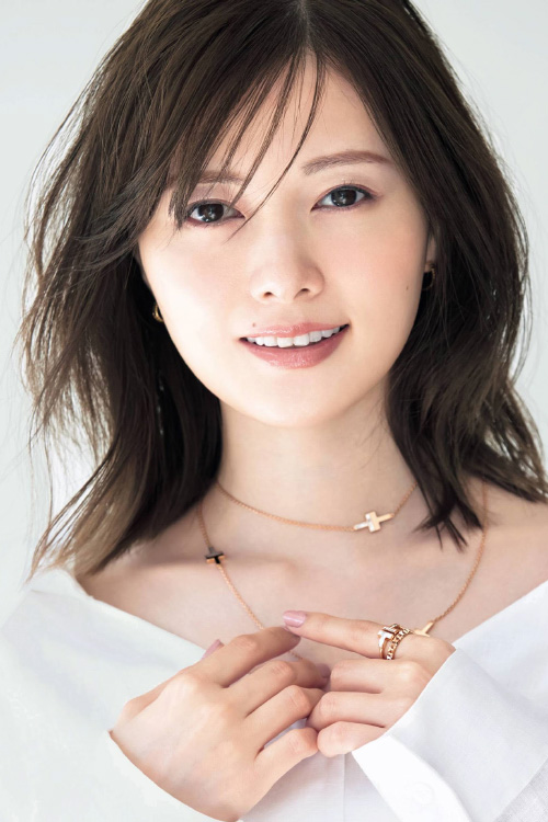 Mai Shiraishi 白石麻衣, 美的 Biteki Magazine 2021.07