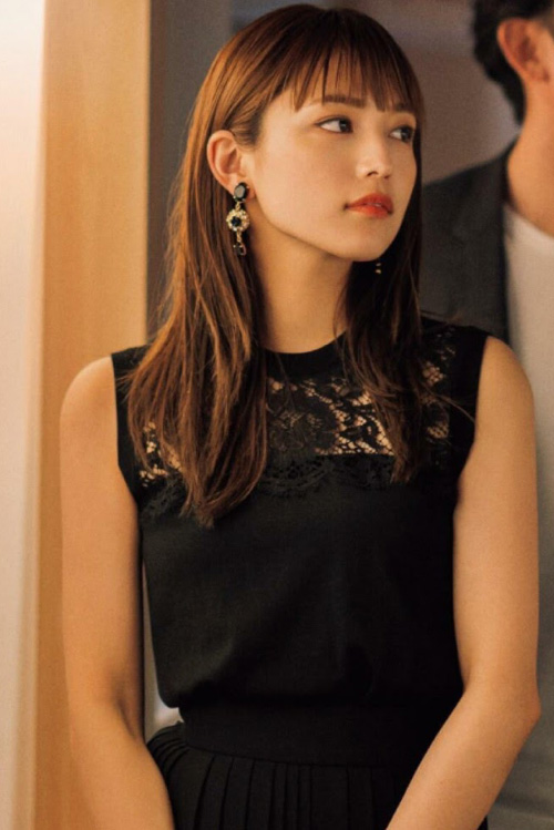 Yura Sato 佐藤祐羅, Young Jump 2021 No.31 (ヤングジャンプ 2021年31号)
