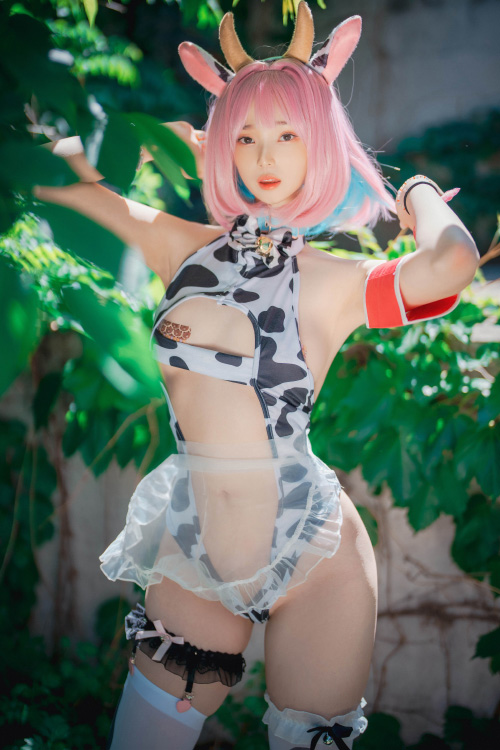 Bambi 밤비, [DJAWA] Riamu’s Celebrating the Year of the Cow #1 Set.02