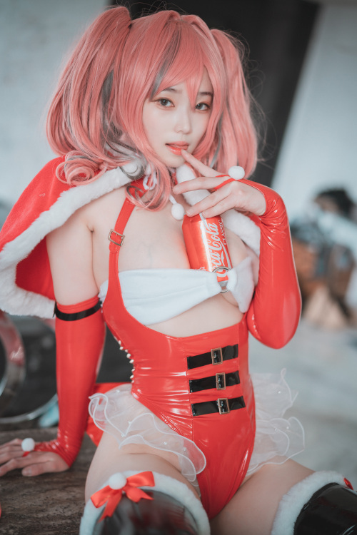 Bambi 밤비, [DJAWA] Santa Girl in the Summer Set.01