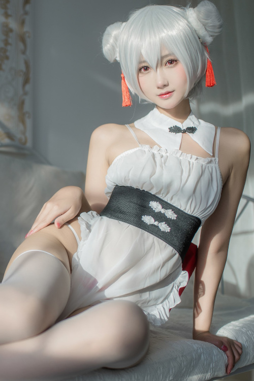 Cosplay 羽生三未 中華小姐姐厨师