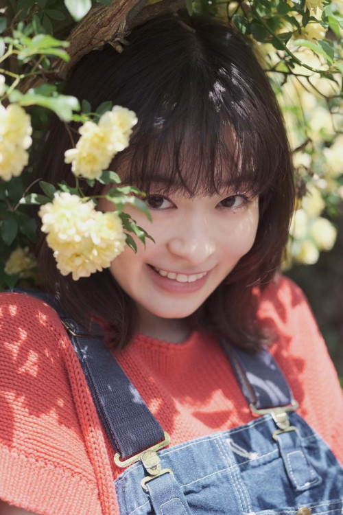 Nana Mori 森七菜, Big Comic Spirits 2023 No.29 (ビッグコミックスピリッツ 2023年29号)