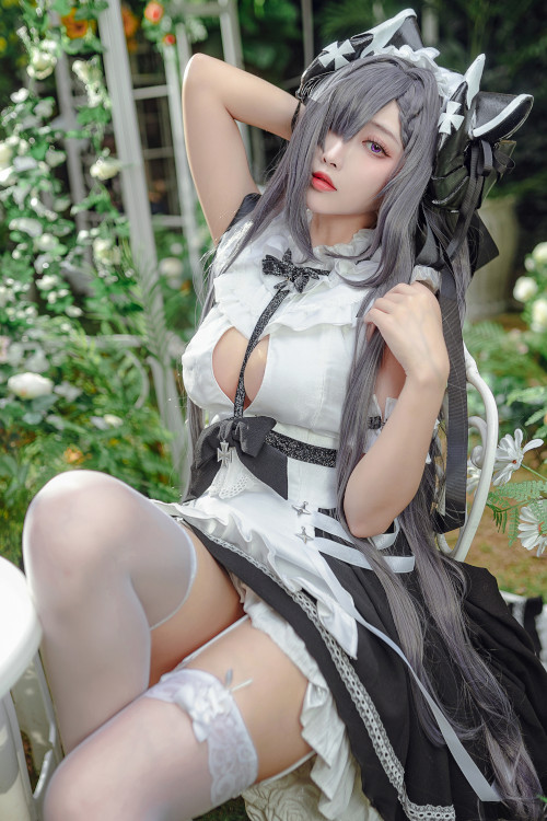 Cosplay 宮本桜 奥古斯特 女佣装