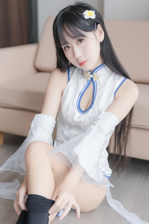 Cosplay 兔玩映画 白色中式