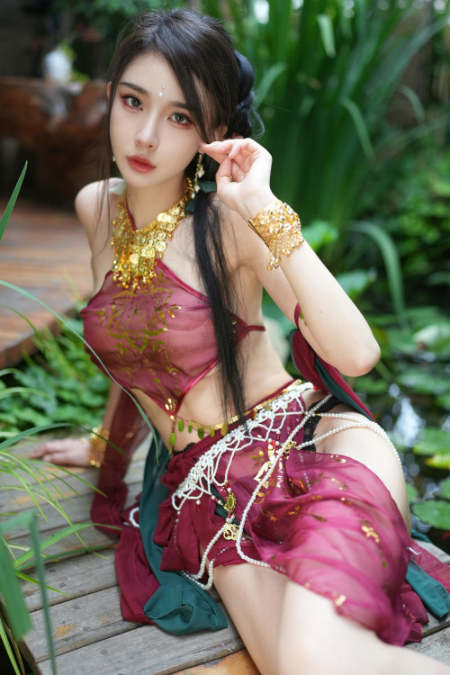 Cosplay 余多多Dudu 妲己的古风骚扰力
