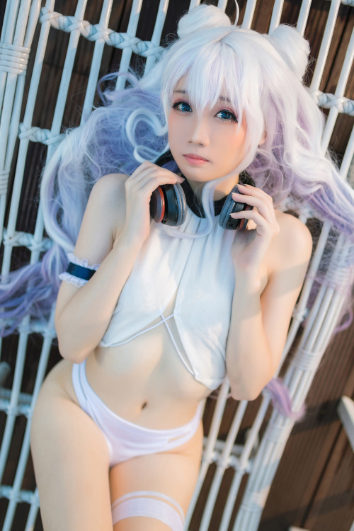 Cosplay 焖焖碳 恶毒比基尼泳衣