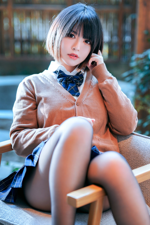 Cosplay 半半子Banbanko 彼女の工作服